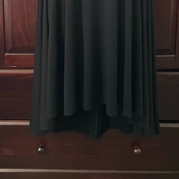 FIGWOOD Cap Sleeve Trapeze Black Dress - Picture 8 of 9